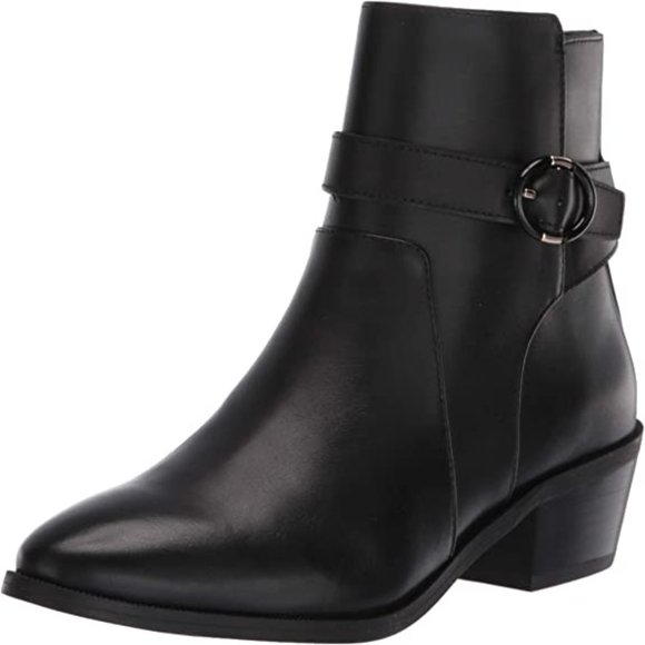 Taryn Rose Shoes - NEW Taryn Rose Saralita Waterproof Leather Ankle Boots Biker Bootie Black Size 7